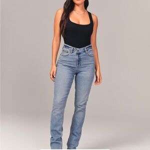 Abercrombie & Fitch “the 90s slim straight” ultra high rise